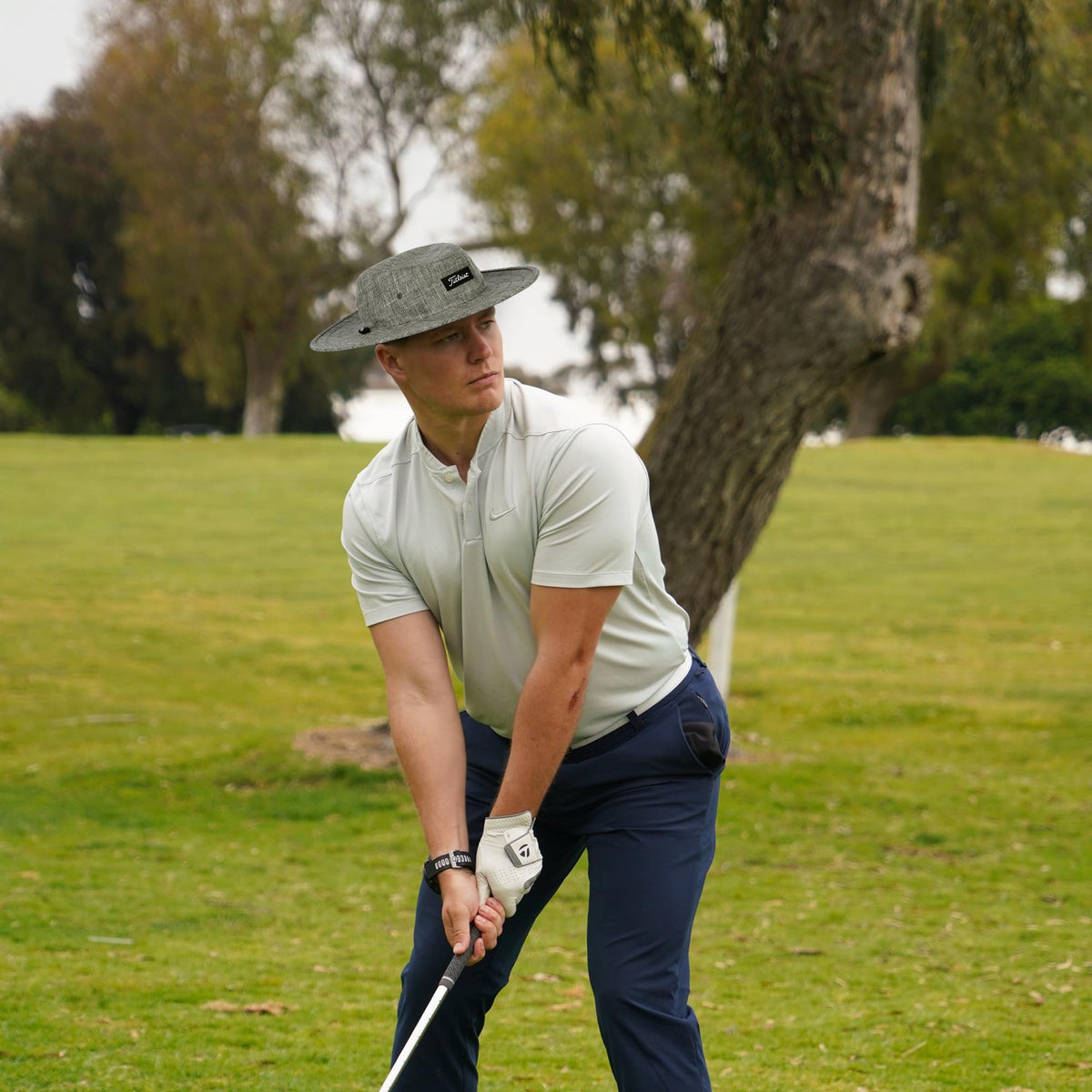 Titleist Special Edition 1 Size Fits All Classic Ultra Lightweight Polyester Charleston Aussie Golf Bucket Hat Cap, Heathered Storm/White-Golf Tech